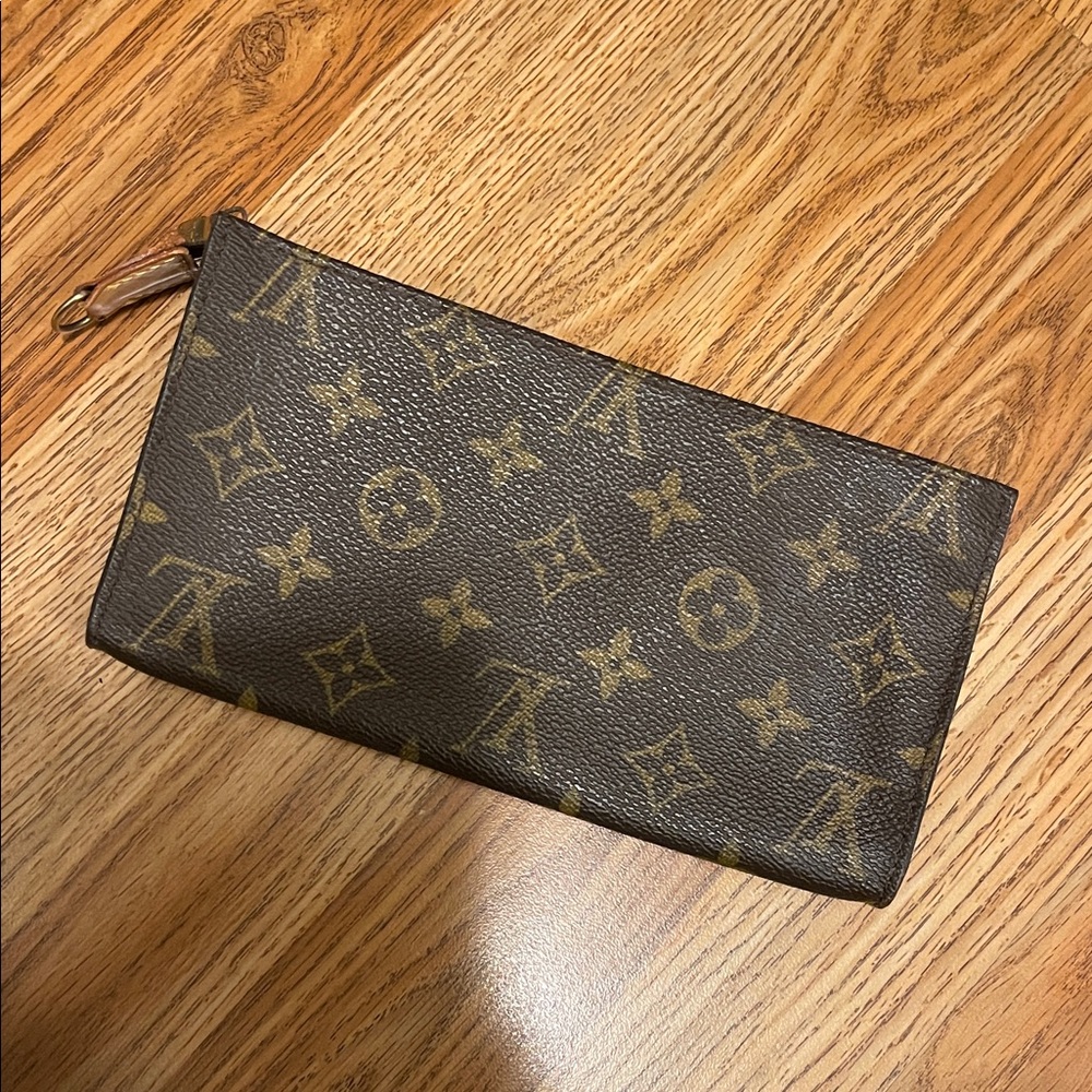 Louis Vuitton Brown and Gold Monogram Clutch